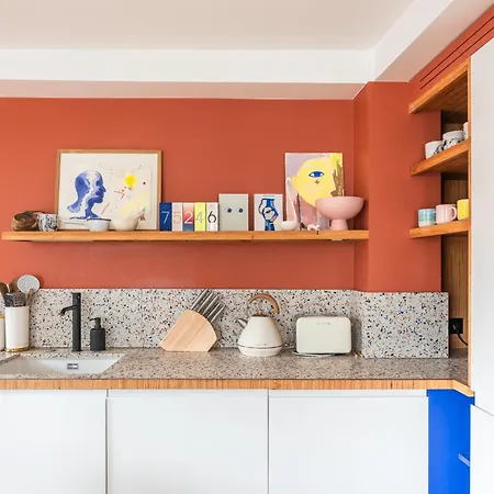 Apartament Charming - Montmartre - 4 Guests Paryż