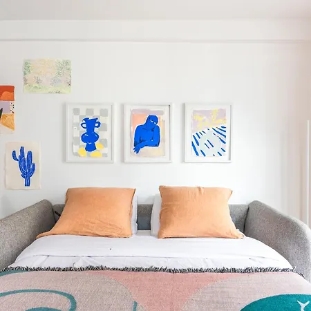 Апартаменты Charming - Montmartre - 4 Guests Париж